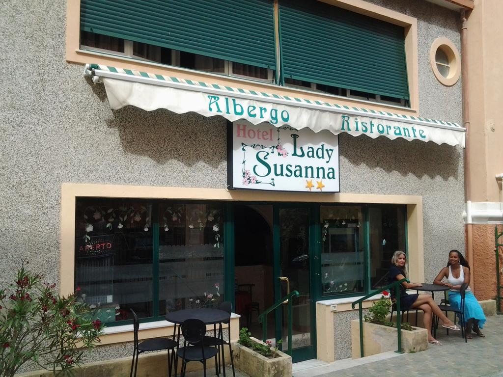 فاراتسي Hotel Lady Susanna المظهر الخارجي الصورة