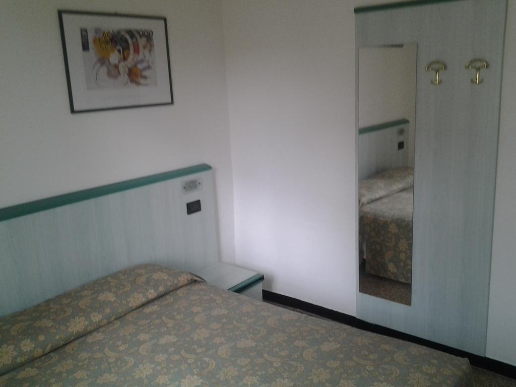 فاراتسي Hotel Lady Susanna المظهر الخارجي الصورة