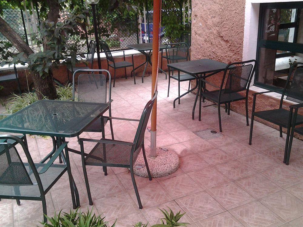 فاراتسي Hotel Lady Susanna المظهر الخارجي الصورة